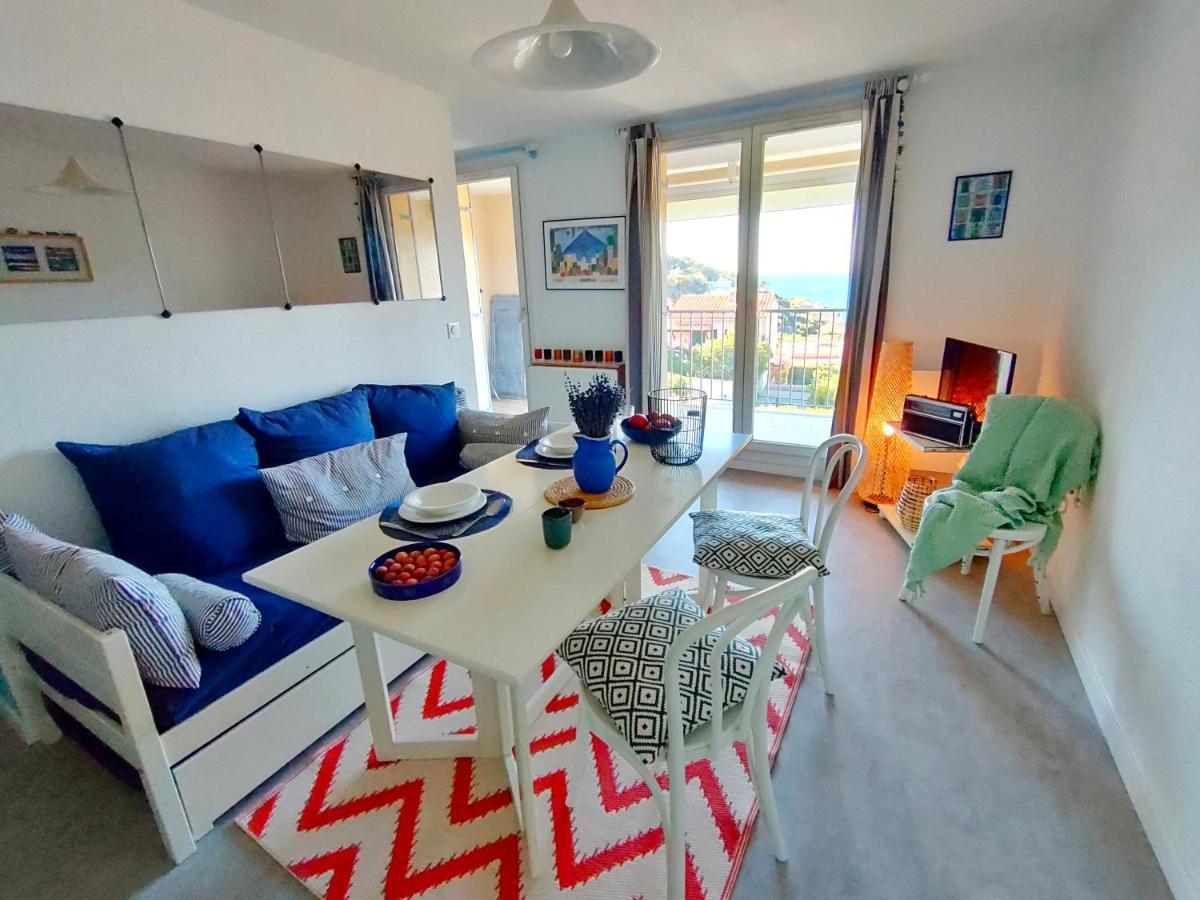 Appartement Avec Terrasse Vue Mer, Proximite Plage, Place Parking Sanary-sur-Mer Luaran gambar