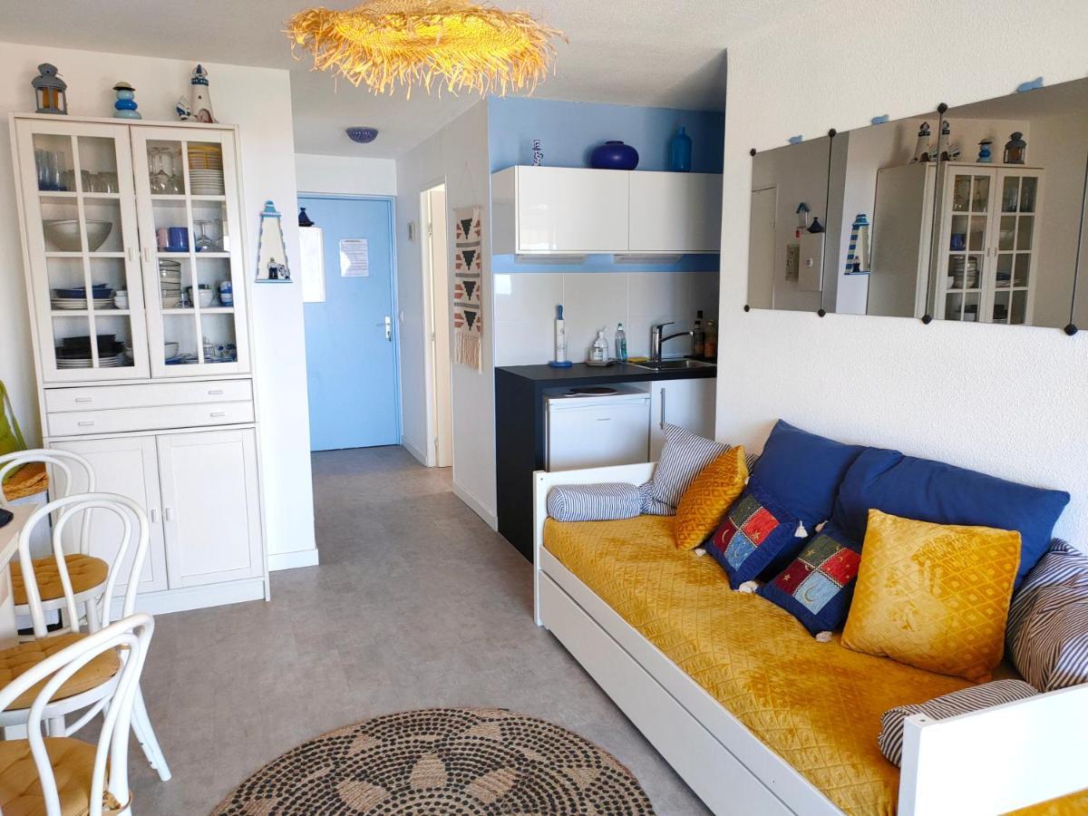 Appartement Avec Terrasse Vue Mer, Proximite Plage, Place Parking Sanary-sur-Mer Luaran gambar